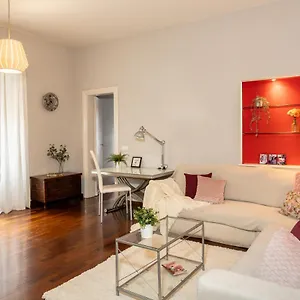 8-home.it-romehotels.com/