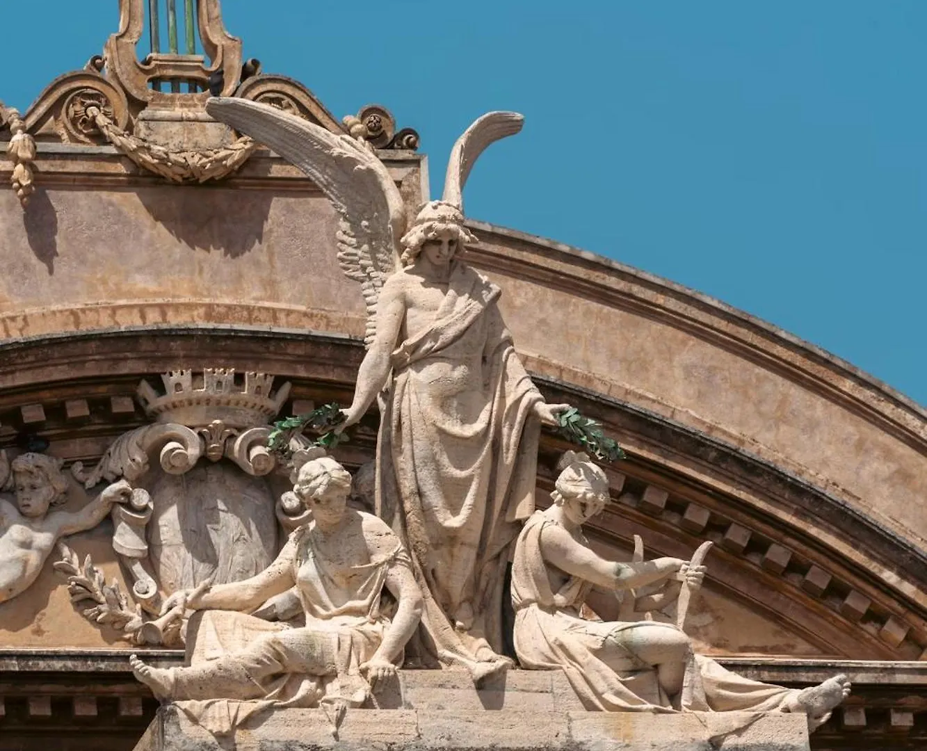 Gl Golden City Apartments Catania Italia